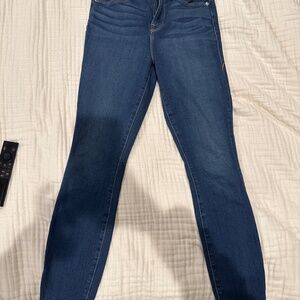 Good American good waist crop